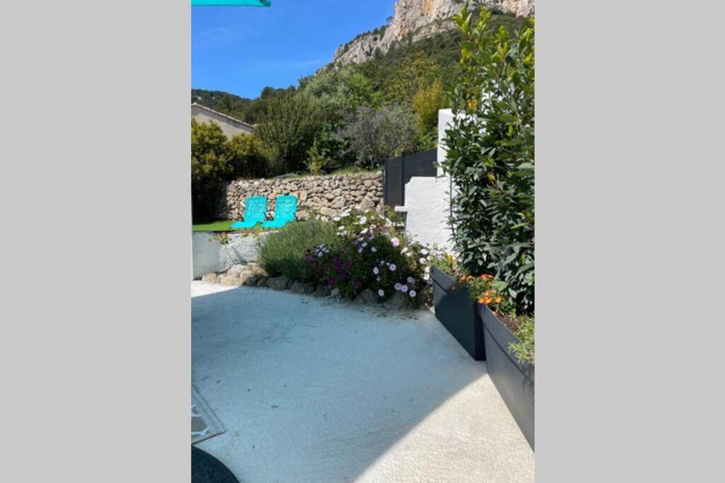 Maison Avec Jardin, Parking Entre Mer Et Montagne Le Revest-le-Eaux Exterior photo